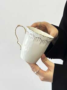 1pc European Style Embossed White & Gold Ceramic Mug, 280ML, With Handle, Coffee Cup, Breakfast Milk Cup, Home Afternoon Tea Latte Cup, Juice Beverage Cup, Couple Water Cup, Holiday Gift Cup, Gift For Family And Friends