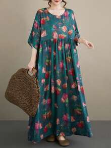 女士绿色碎花宽松长裙，蝙蝠袖设计；夏季加大码长款连衣裙；女士圆领A字连衣裙，带口袋；2026休闲长裙；女士梭织面料休闲波西米亚风长款连衣裙；飘逸无袖连衣裙；适合老年人穿着的睡衣式连衣裙 - 綠色 - 查看 3