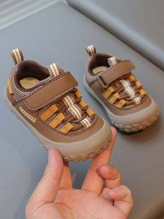 1 par de zapatos deportivos de malla transpirable para niños/niños pequeños, zapatillas casuales para interiores/exteriores, antideslizantes y cómodos, adecuados para todas las estaciones