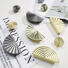 Luxury Solid Zinc Alloy Drawer Knobs, Cabinet Handles, Furniture Hardware For Modern Wardrobe, Vanity, Cupboard