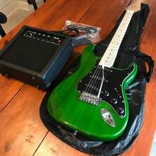 Full-Size Green Electric Guitar Starter Package With 20-Watt Amp And Accessories - 如圖所示 - 查看 3
