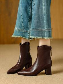 Qiluyuan Botas de tobillo de moda para mujer, nuevas botas elegantes de estilo francés de unicolor, sexy punta puntiaguda con tacón alto y cremallera trasera, versátiles para uso casual, trabajo, fiesta de vacaciones, Navidad, botas de tobillo en marrón, negro - Marrón - Ver 5