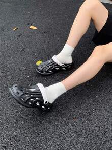 XIXITIAO 1双镂空休闲多功能透气凉鞋，时尚户外软底防滑沙滩徒步鞋 - 黑與白 - 查看 10