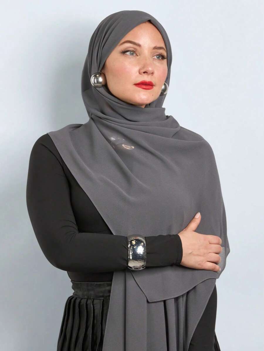 1 chiếc khăn choàng cổ nữ màu trơn, chất liệu chiffon, thích hợp cho trang phục thường ngày. - Màu xám đen - Xem 1