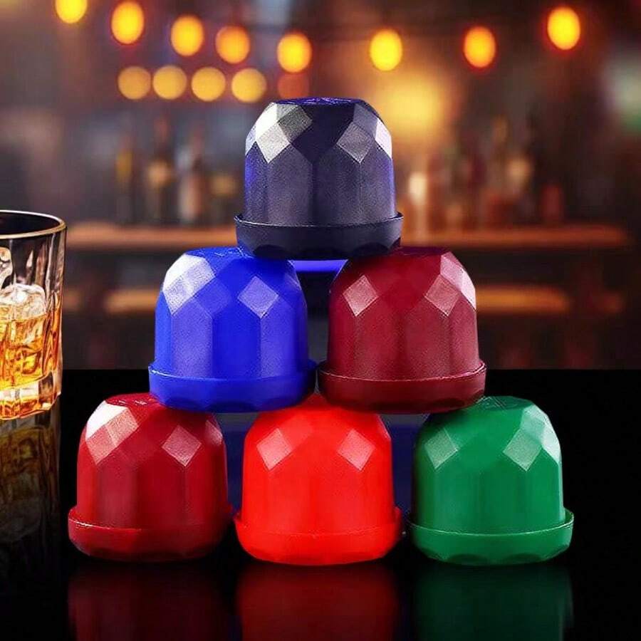 Bộ 5 cốc xúc xắc hình kim cương, kèm 5 viên xúc xắc, thích hợp cho các bữa tiệc, quán bar, KTV và các trò chơi. Thiết thực, dễ vệ sinh, lý tưởng cho các sự kiện và tụ họp vui vẻ. - Nhiều màu - Xem 1