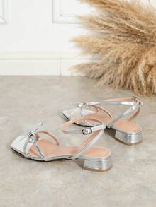 Giày sandal nữ thời trang nhiều quai, thắt nơ, hở mũi, khoét lỗ, khóa cài, gót thấp, thoải mái, đa năng, chống trơn trượt, kiểu La Mã. - Bạc - Xem 6