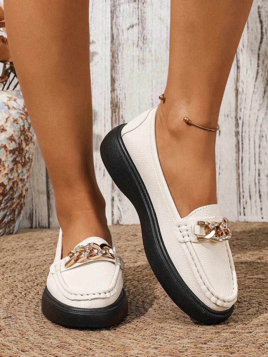 女士链条印花PU皮革金属链条乐福鞋，适合派对和休闲场合，四季皆宜 - 白色 - 查看 1