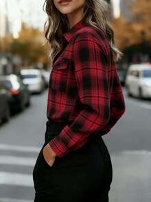 女士红色格子长袖衬衫，涤纶面料，衬衫领，带翻盖口袋，常规版型，适合休闲穿着 - 紅黑格子 - 查看 3