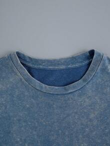 Ladies Plus Size Vintage Print T-Shirt, Summer Casual Short-Sleeved Round Neck T-Shirt, Suitable For Parties, Dates, Everyday Valentine's Day Wear, Summer Daily Wear, Wash Texture, Printed T-Shirt - Blue - View 2