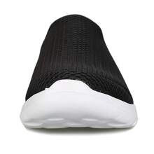 Skechers 运动透气网面休闲一脚蹬鞋，舒适运动鞋，适合日常穿着和通勤，建议选购小半码 - 54600-BKW - 黑與白 - 查看 5