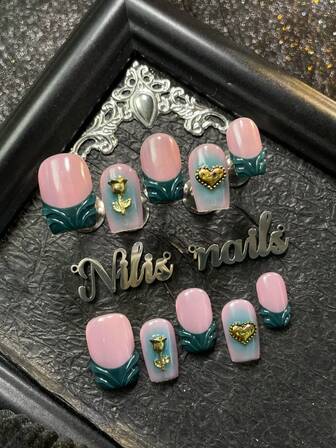 10pcs Handmade Elegant Short Square Acrylic Nail Art Set,Light Pink Nail Art,Green French,Green Tie Dye Design,3D Three-Dimensional Metal Heart&Rose Nail Decoration,Hand Drawn 3D Water Droplet Pattern,Y2K Style Nail Art Set,Suitable For Party,Wedding,DailyWear,Great Gift For Women And Girls,With 1 Jelly Pad And 1 Nail File