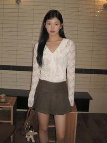 Women's Ruffle V-Neck Bell Sleeve Blouse, Stylish For Early Autumn - White - View 8