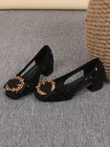 方头粗跟套脚女鞋，百搭鞋款，时尚穆勒鞋，黑色镂空串珠高跟鞋，尺码35-43，偏大一码 - 黑珠片中空(C扣鑽) - 查看 2