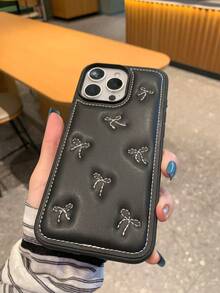 1个黑色皮革手机壳，适用于 17/17 Pro Max，韩版ins风时尚刺绣蝴蝶结设计，兼容 17 Pro/16 Pro Max/16/16 Pro/16 Plus/15/15 Pro Max/15 Pro/15 Plus/11/12/13/14/14 Pro Max/14 Pro/13 Pro Max，柔软奢华全包保护。 - 黑色 - 查看 4