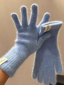 女士保暖触屏露指手套一双，纯色针织加厚加长款，适合秋冬季节佩戴。