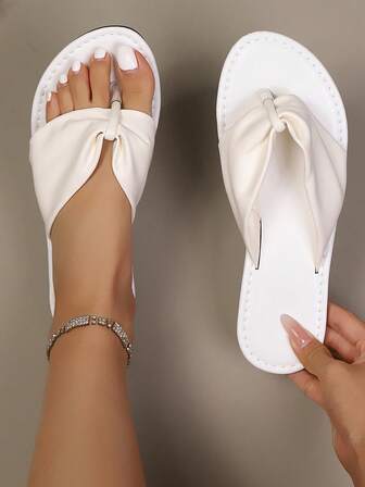 Women's Summer New Fashion Comfortable Versatile White Bow Clip Toe Sandals, Soft Bottom Non-Abrasive Flat Sandals Suitable For Going Out, Supermarket, Dates