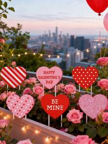 9个心形花园标牌，带支架，情人节庭院标牌，带有心形图案、文字和各种“情人节快乐”户外装饰，适用于婚礼、节日、花园、草坪、露台、小径装饰 - 彩色 - 查看 2