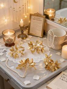 1束（6朵）仿真花束迷你玫瑰茶芽叶子字母DIY花环材料糖果盒配件家居婚礼装饰新娘手腕花胸花头饰材料情人节礼物新年装饰生日派对蛋糕配件 - 金色 - 查看 4