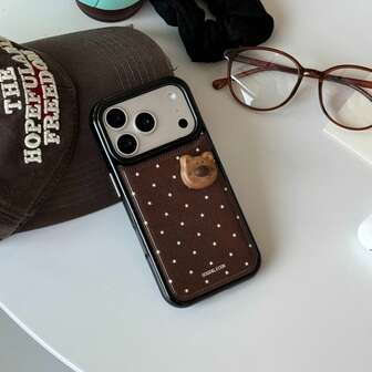 Fashionable Brown Teddy Bear White Polka Dot 3D PU Leather Full Coverage Phone Case, Suitable For IPhone 17 Pro/16/15 Pro Max/14/13