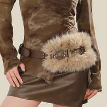1 Pc 2026 Festive Y2K Retro Edition Women's Boho Western Faux Fur Waist Belt - Adjustable Slimming Versatile Brown PU Leather Accessory, Featured With Vintage Brass Rivets, Exaggerated Fluffy Faux Fur Decoration & Intricate Engraved Metal Emblem, Ideal For Christmas Celebration New Year Gathering Parties Halloween Western Cowboy Outfits Dresses Jeans, Perfect For Y2K Retro Fans Boho Western Aesthetic Lovers Fashion-Forward Women - Black - View 1