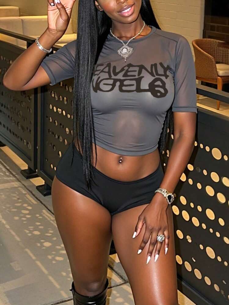 Sexig sommartopp för kvinnor, tryckt mesh-t-shirt med kort ärm för alla hjärtans dag, nattklubbsoutfit, sexig festklädsel, transparent blus - Ljusgrå - Visa 5