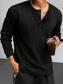 1pc Men's Henley Neck Waffle Knit T-Shirt, Waffle Fabric, Comfortable Casual, Henley Collar, Easy To Wear, Button Detail, Suitable For Daily Wear, Old Money Style - Black - View 1