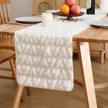 Valentines Day Table Runner Quilted Plush Heart Table Runner Kitchen Dining Table Decoration - White - View 2
