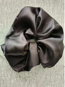 Elegant Satin Oversized Cream White Scrunchie, Simple Fashionable Sophisticated Lady Style Hair Tie ,Scrunchy Hair Ties - One Size - View 7