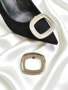 1个可拆卸金属方形鞋夹，奢华优雅，用途广泛，适用于高跟鞋/商务鞋/婚鞋/包包及其他服装配饰