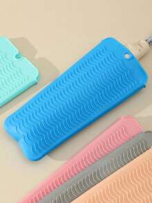 1pc Hangable Silicone Heat Resistant Mat, Hair Straightener Storage Bag Combo Makeup Organizer Makeup Storage Bag Mini Pouch Hair Straightener Travel Bag For Flat Iron, Curler Wand, Hot Waver, Salon Tools Case Travel Small Makeup Case Accessories Make Up Holder Brush Bag Make Up Container Cosmetic Bag Travel Essentials Ladies Accessories Travelling Stuff , Makeup Room Decor,Makeup Bag,Travel Essential - Multicolor - View 4