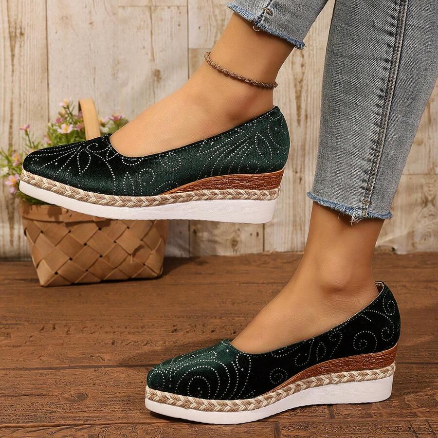 Women's Wedge Pointed Toe Colorful Rhinestone Espadrille Shoes - Green - View 1
