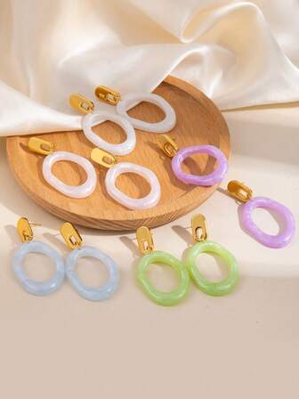 1 par de pendientes ovalados geométricos de estilo europeo y americano en contraste dorado y púrpura, adecuados para bloggers de moda, fiestas diarias, ropa navideña, pendientes llamativos