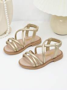 最新款儿童夏季交叉绑带凉鞋 - 金色设计，时尚舒适，休闲百搭，是日常出行、商场购物和公园漫步的绝佳选择。女童凉鞋，女童鞋，儿童凉鞋 - 金色 - 查看 2