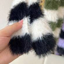 1条时尚修身黑白条纹围巾，撞色长款窄围巾，女士Y2K仿毛皮蝴蝶结围巾 - 黑與白 - 查看 11