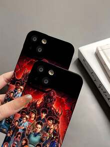 Estuche para teléfono Monster Squad Action Compatible con estuches para teléfonos   17  16 Pro Max  15 Pro Max  13 y  12 Hecho de material TPU a prueba de caídas, resistente al desgaste y cómodo de sostener Un gran regalo para familiares, amigos, seres queridos, novios/novias y para Halloween - Negro - Ver 8