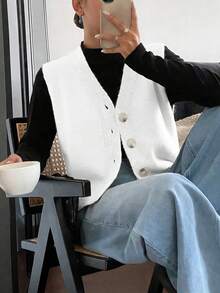 Women's Casual Solid Color V-Neck Long Sleeve Button-Up Knit Vest, Suitable For Spring And Autumn Outfits - White - View 3