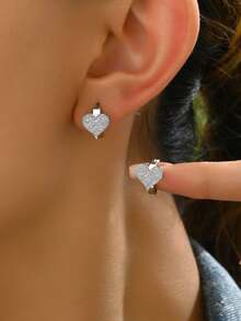 1 Pair Fashionable Classic Versatile Commute Chic Personalized High-End Heart Design Earrings For Women - Silver - View 6