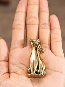 1 Pair Vintage Brass Cat Figurines, Sculpture Art Pieces Of Two Affectionate Cats, Ideal Decor For Home, Office Or Cafe, Great To Place On Bookshelf Or Desk. The Brass Mouse Symbolizes Good Luck And Prosperity, A Charming Choice For Home, Car And Office Decoration.