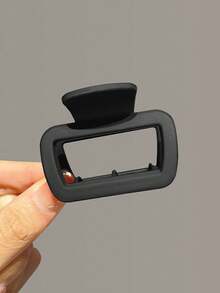 4pcs/1pc Medium Size 5cm/1.97in Black And Brown Square Lightweight Plastic Hair Clips, Fashion Versatile High-End Elegant Minimalist Plain Color Hair Claw Accessories, Suitable For Daily Outing, Casual, Party, Commuting, Vacation, Washing Face, Makeup, Matching Outfits Hair Jaw Clip Hair Clamps Hair Clutch Hair Catcher Clip, Claw Clip Fall Winter Hair Accessories For Women - Multicolor - View 7