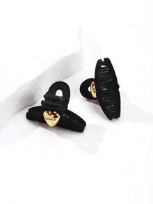 2pcs Women Black Velvet Metal Letter Heart Bow Hairclips, Small Pearl Clips, Elegant For Campus, Party, Prom, Daily Wear - Black Heart Letter Design - View 5