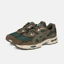 Asics Unisex GEL-NYC Running Shoes, Low-Top 1203A739-300 - Green - View 5