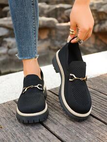 Mocasines versátiles de moda con suela gruesa y cuña para mujer, de estilo elegante y universitario, de tela y con detalles metálicos