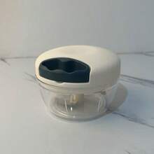 1pc Mini Plastic Slicer, Classic Useful Multipurpose White Kitchen Tool For Home - White - View 11