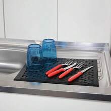 Kit Protetor de Pia e Escorredor de Louças Pratos Talheres C - Preto - Visão 4