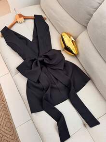 Elegant High-End Series Women's Spring/Summer Dress, Black Bow Sexy Backless Minimalist Casual Dress, Romantic Date Party Fashion Comfortable Versatile Sleeveless Deep V-Neck Fitted Dress, 2026 New Design
