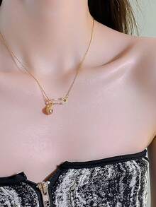 时尚别针石心形项链，不锈钢链，铜质锆石吊坠，镶嵌优质立方氧化锆，心形爱好者的配饰，女士情人节礼物，日常佩戴 - 別針新 - 查看 3