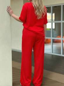 2 件套女士夏季休闲纯色圆领短袖上衣和松紧腰口袋裤子套装 - 紅色 - 查看 11