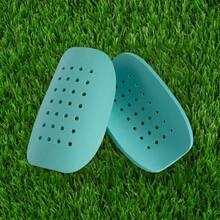 1双EVA材质足球护腿板，运动护腿器，适用于足球比赛，贴合腿部轮廓，减震防撞，轻便柔软 - eva護腿板 - 查看 14