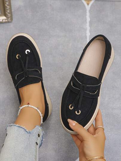 2025新款圆头厚底坡跟防水台一脚蹬乐福鞋，流苏装饰，女士休闲日常穿着