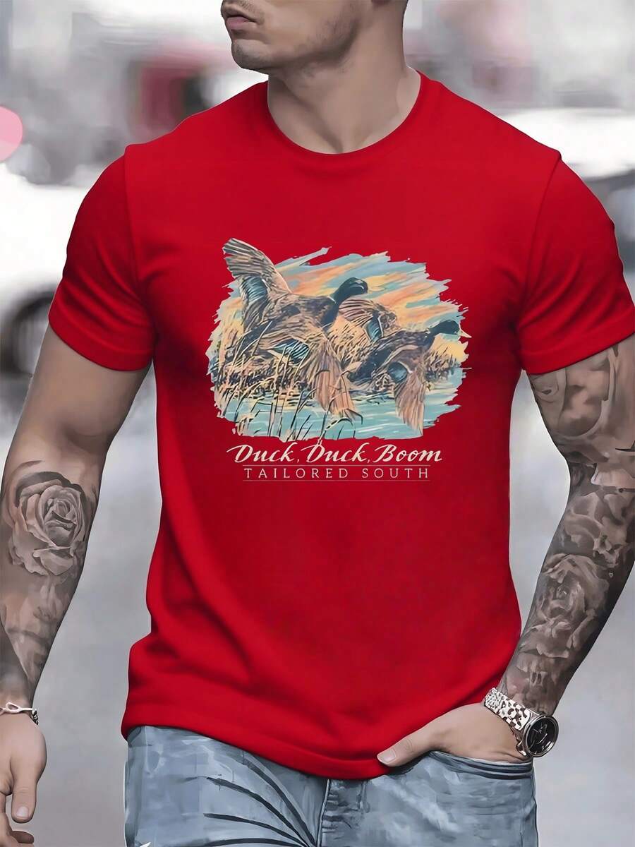 Wild Ducks Flying Over A Wetland Landscape At Sunset With Golden And Blue Reflections Creating A Feeling Of Freedom And Connection With Nature. Men's T-Shirt, 100% Cotton, 220g - 紅色 - 查看 1